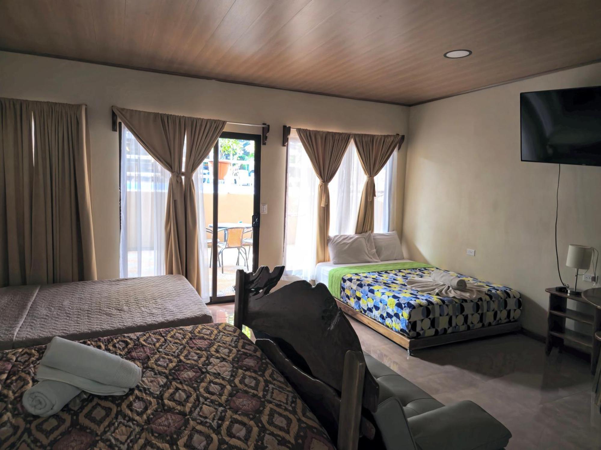 Cool Waters Jungle Villas อูวีตา ภายนอก รูปภาพ